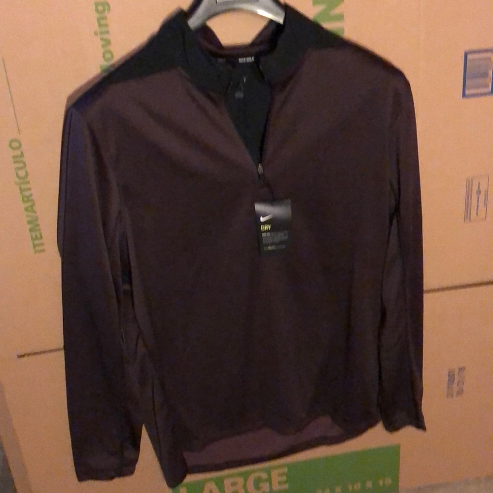 Nike New with tags large men’s long sleeve golf